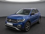Volkswagen T-Cross 1.0 TSI 115pk DSG Style · Trekhaak · Camera · Dodehoeksensoren · Navigatie · Apple/Android Car Play · Stoelverwarming · Climatronic ·