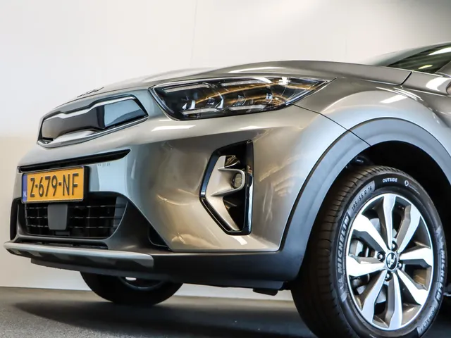 Kia Stonic 1.0 T-GDi MHEV DynamicPlusLine