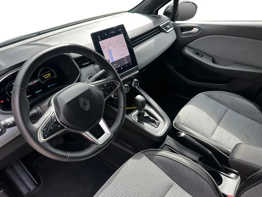 Renault Clio 1.6 E-Tech Full Hybrid 145 techno | Cruise & Climate Control | Camera | Parkeersensoren | Apple Carplay & Android Auto | Navigatie | LMV | 12 Maanden BOVAG Garantie