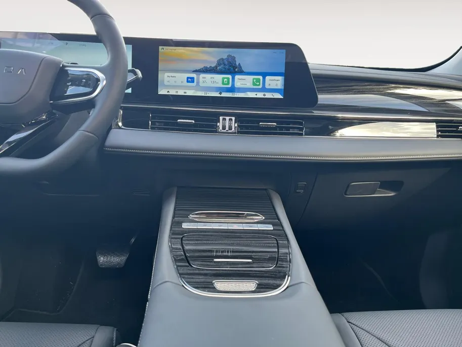 Omoda 5 EV Premium 61 kWh | DEMO | 360 camera | Leder | Stoelverwarming en stoelverkoeling | Carplay |
