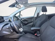 Peugeot 208 1.2 PureTech Tech Edition | 1e Eigenaar | Panoramadak | Achteruitrijcamera | Trekhaak | Climatronic | Incl. Winterset | 12 maanden garantie! |