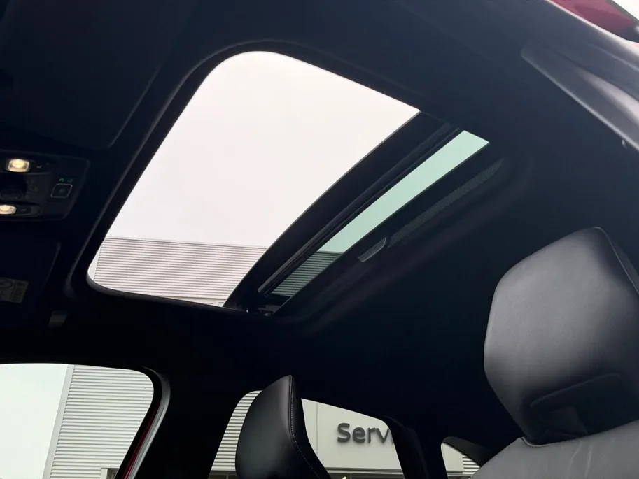 Mitsubishi ASX 1.6 HEV AT Instyle | Adaptive Cruise Control | Climate Control | Schuif- kanteldak | Lederen bekleding | 360 camera | Parkeersensoren voor en achter |