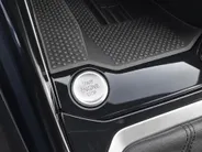 Volkswagen T-Roc 1.5TSI/150PK R-Line Black Style · Panoramadak · Apple/Android · Camera + Parkeersensoren · Garantie t/m 25-08-2027
