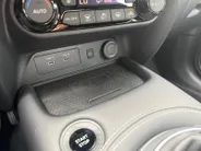 Nissan Juke 1.6 Hybrid N-Connecta | NISSAN MORE 10 JAAR GARANTIE | MODELJAAR 26 | DIRECT RIJDEN | 4000 EURO KORTING | ACHTERUITRIJCAMERA | CARPLAY | STOELVERWARMING |