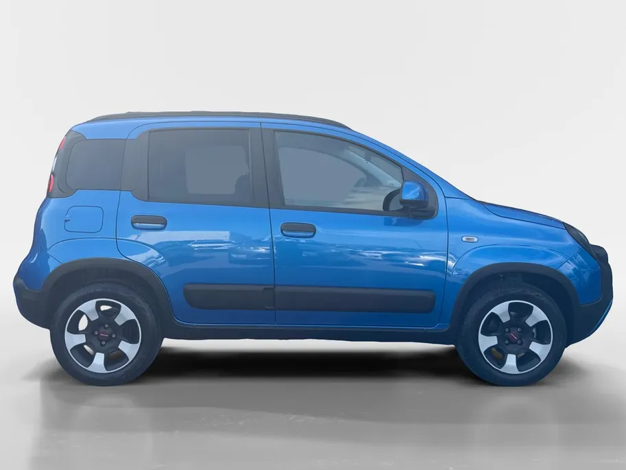 Fiat Panda 1.0 Hybrid Cross GRATIS WINTERBANDEN | AIRCO | PARKEERSENSOREN ACHTER | TREKHAAK | 12 MAANDEN GARANTIE! |