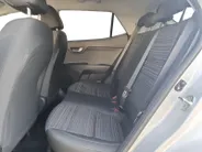Kia Stonic 1.0T MHEV DynamicPlusLine | Trekhaak | Navigatie | Climate control | Cruise control | Keyless met startknop | Getinte ramen achter | Apple Carplay / Android Auto |