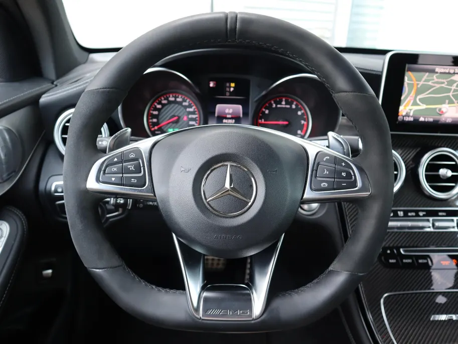 Mercedes-Benz GLC 63 AMG 63 S 4MATIC+ l Keyless l Panoramadak l Stoelverwarming l Memory