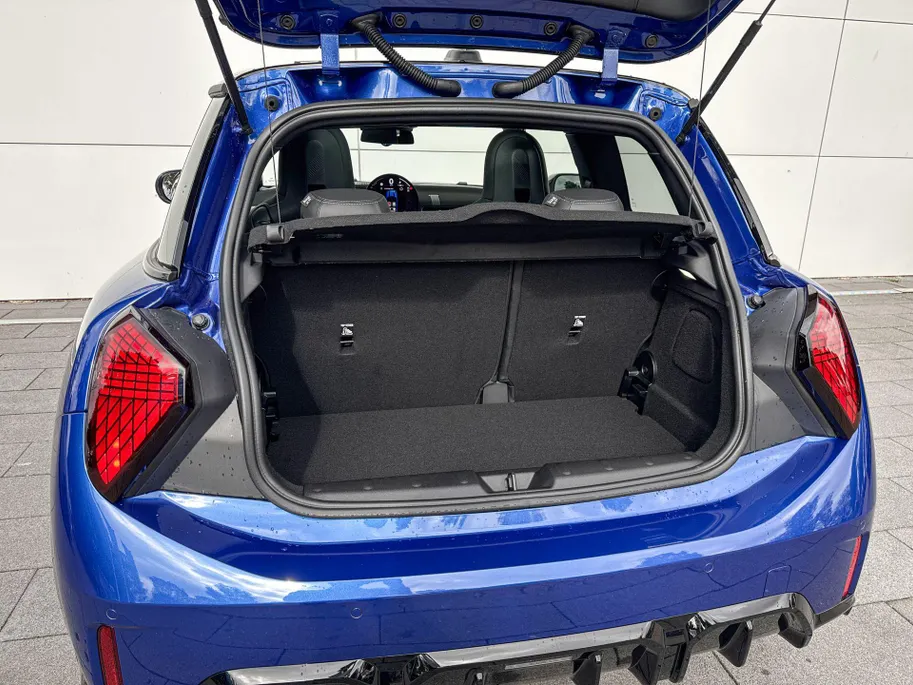 MINI Cooper 3-deurs 1.5 Cooper C John Cooper Works XL