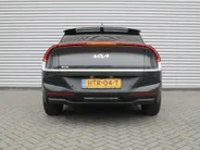 Kia EV6 Air 84 kWh | Stuur-/stoelverwarming | Camera | Cruise adapt. | Telefoonlader | Clima | Navi | 19' LM | LED | Apple Carplay/Android Auto |