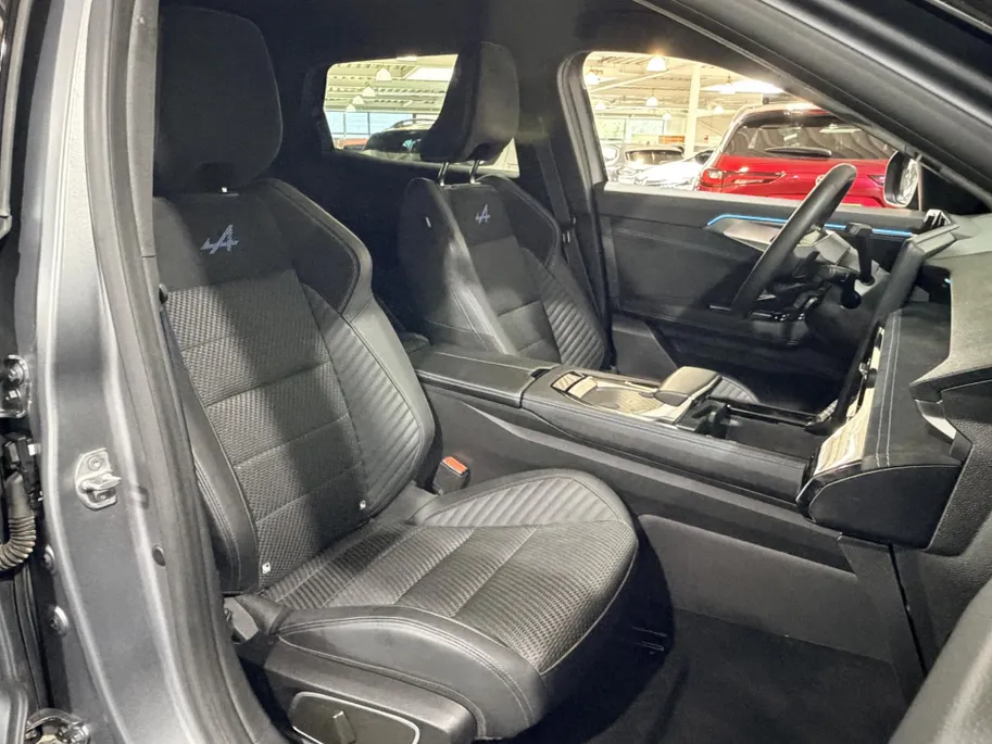 Renault Austral 200PK E-Tech Full Hybrid Esprit Alpine Automaat | 1e eigenaar | Google Navi | Camera | Adaptive Cruise Control | Climate Control | Elektrische Achterklep | Lichtmetalen Velgen | Parkeersensoren | Stoelverwarming | Stuurwielverwarming |