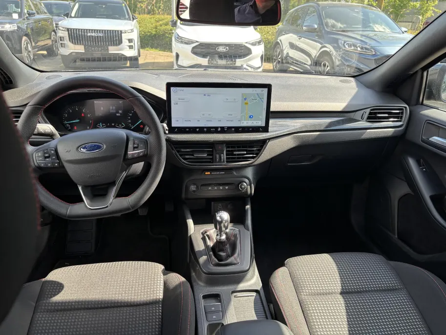 Ford Focus Wagon 1.0 EcoBoost Hybrid ST Line X