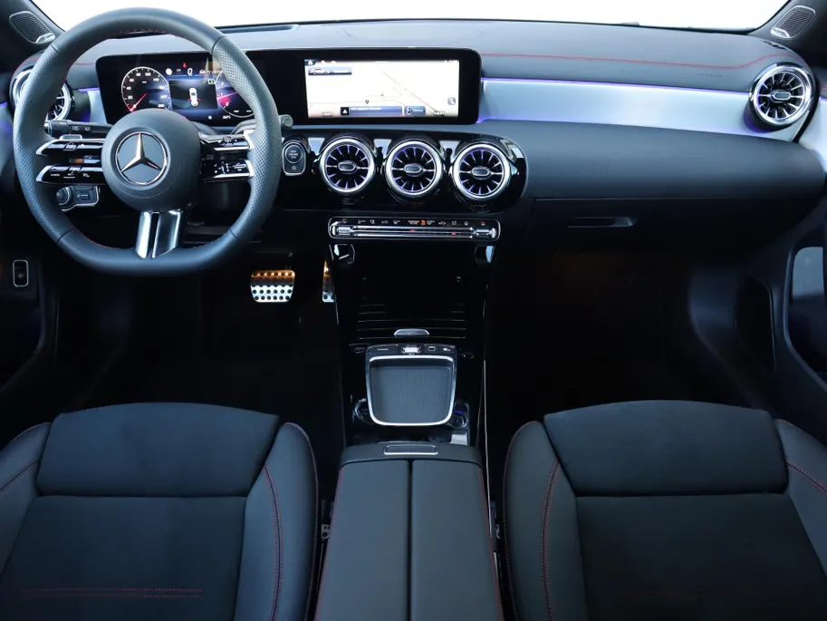 Mercedes-Benz CLA Shooting Brake 180 Star Edition AMG Line LIMITED