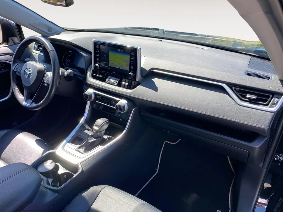 Toyota RAV4 2.5 Hybrid automaat Executive NL Auto | Leer | LED | Memory | Digi dash | JBL | cruise | etc.