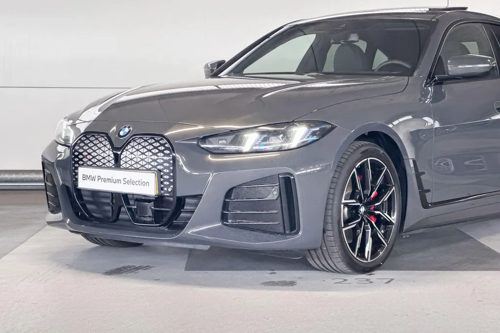 BMW i4 eDrive40 84 kWh