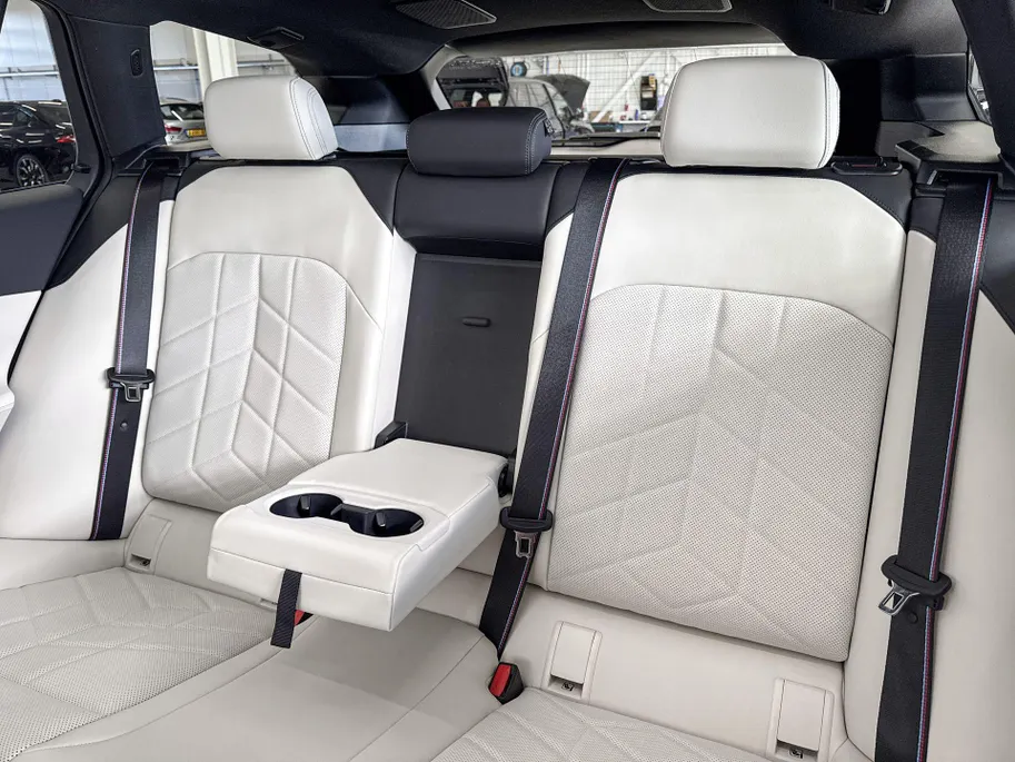 BMW 5 Serie Touring 550e xDrive Innovation Pack M Sportpakket Pro