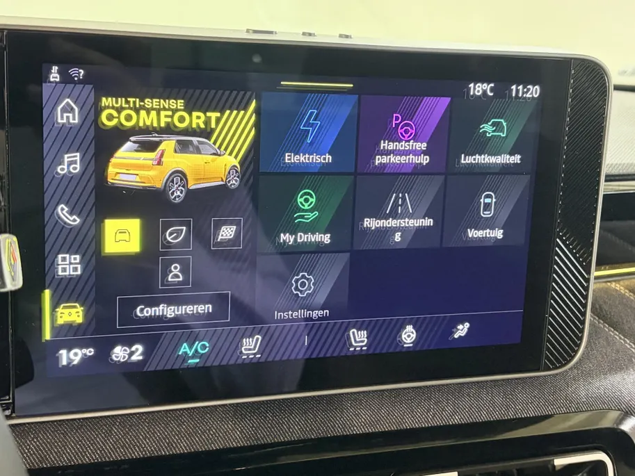 Renault 5 Comfort Range Techno 52 kWh Automaat | SoH 99% | 1e eigenaar | Navi | Camera | Parkeersensoren | Apple CarPlay/Android Auto | Adaptive Cruise Control | Licht & Regen Sensor | Lichtmetalen Velgen | Full LED |