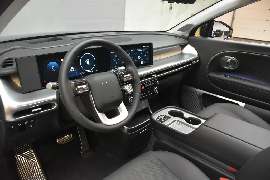 Hyundai IONIQ 9 Connect Plus Blackline 110 kWh AWD 308PK
