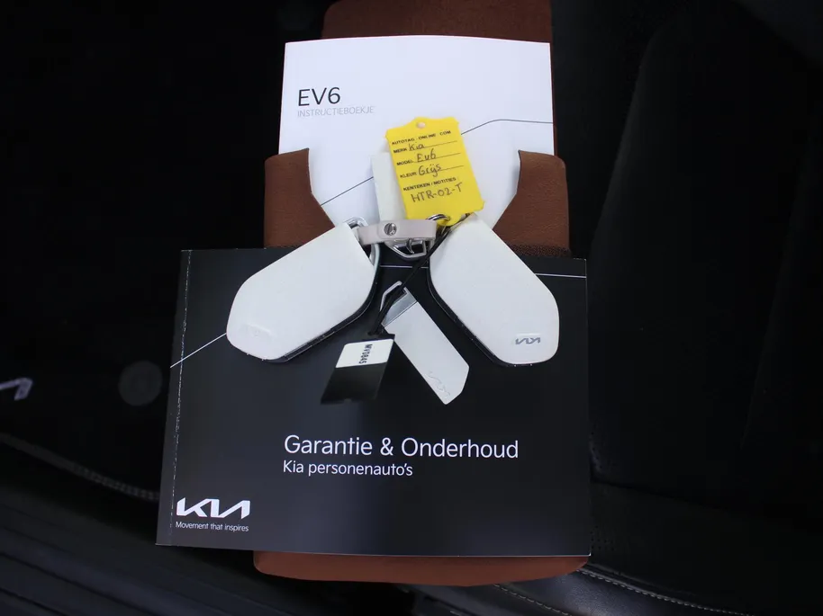 Kia EV6 Plus Advanced 84 kWh | Stuur-/stoelverwarming + ventilatie | Schuifdak | 360 Camera | Leer | Geheugenstoel | Telefoonlader | 20' LM | LED |