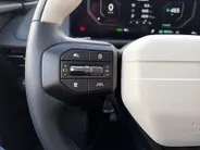 Kia EV6 GT-Line Business Edition 84 kWh | Rijdende Demo ! | Draadloos Apple Carplay / Android Auto | Navigatiesysteem | Elektrisch Verstelbare voorstoelen | Licht + Regensensor | Stoelverwarming+ Stoelkoeling  | Stuurverwarming | Elektrisch Bedienbare Achterklep 