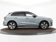 Audi Q3 1.5 200kW e-hybrid S edition 272 PK · Tech plus · Lederen bekleding · Trekhaak elek. wegklapbaar