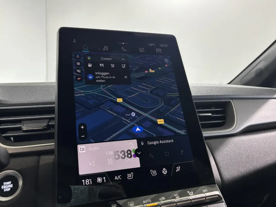 Renault Captur 90PK TCe Techno | Pack Winter | Navi | Climate Control | Camera | Parkeersensoren | Apple CarPlay/Android Auto | Lichtmetalen Velgen | Full LED | Armsteun | Digital Cockpit |
