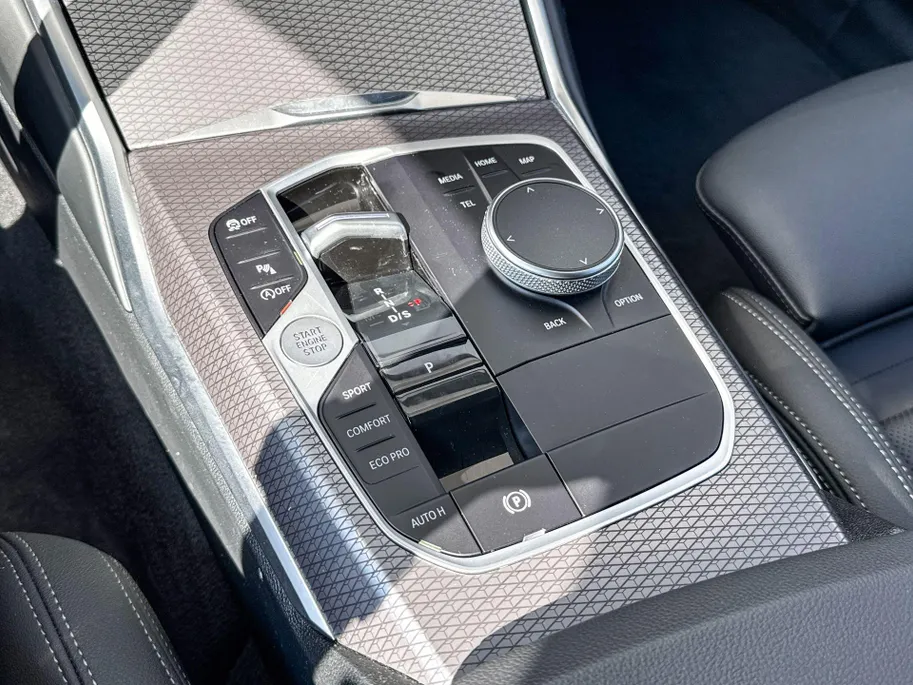 BMW 3 Serie Touring 330i xDrive M-Sport Pro