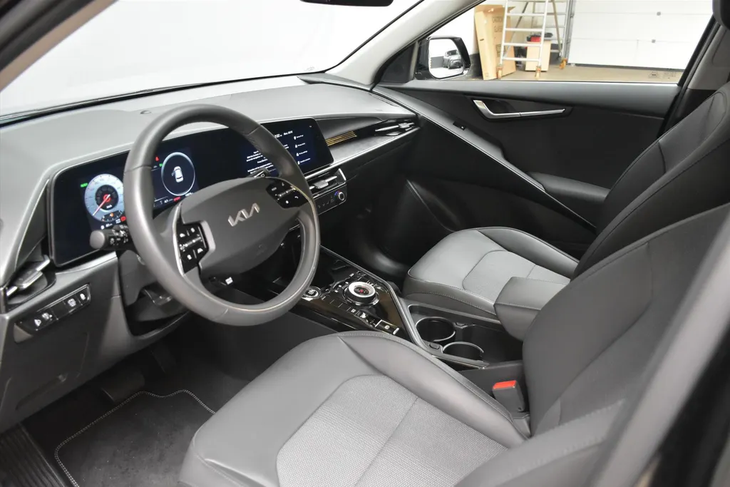 Kia Niro 1.6 Hybrid DCT6 DynamicLine I Navi I Camera I Cruise