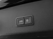 Audi Q8 Sportback e-tron 55 quattro S Edition 408pk / 115 kWh · SOH 93,6% · Panoramadak · 360 Camera · Luchtvering · Keyless · 360 Camera · Keyless · Matrix LED · 22'Velgen ·