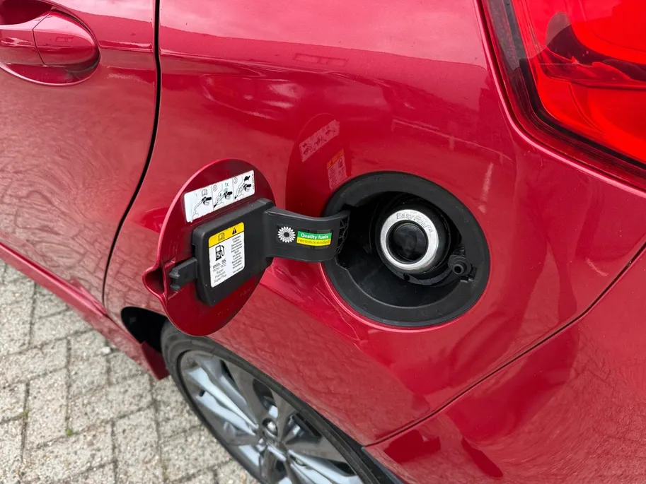 Ford Fiesta 1.0 EcoBoost ST Line | 1ste Eigenaar Volledig Dealeronderhouden | Parkeersensoren achter | Cruise Control | Navigatiesysteem |
