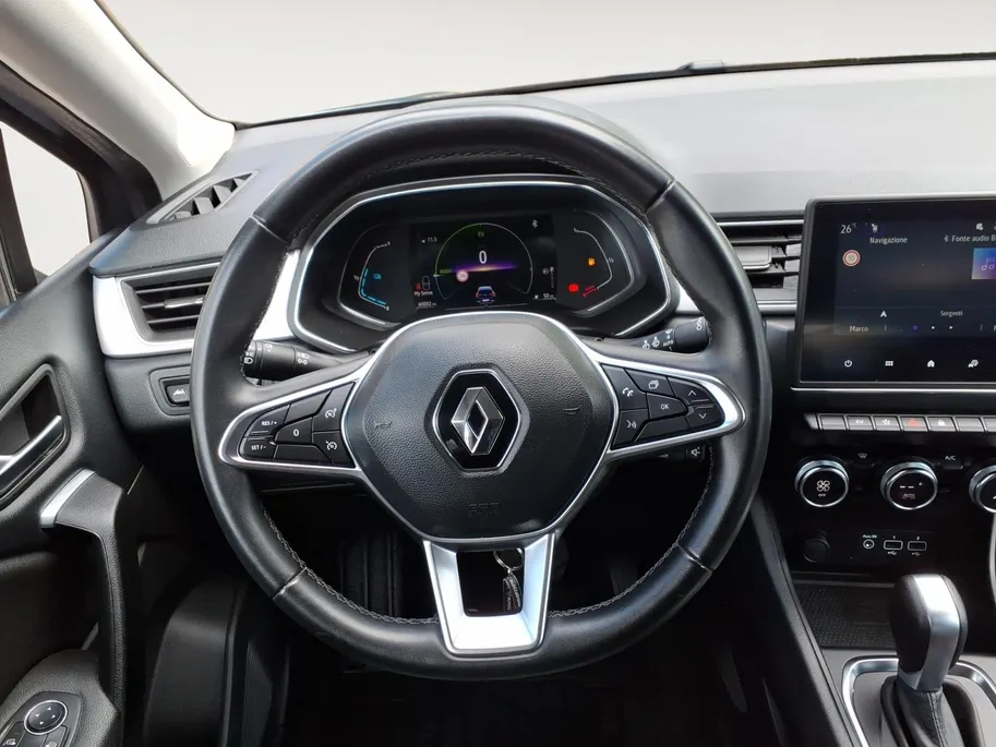 Renault Captur 1.6 E-Tech Hybrid 145 Intens Apple Carplay/Android Auto , electronic climate controle , camera , parkeersensor , lm velgen , navi , cruise , tel , usb.