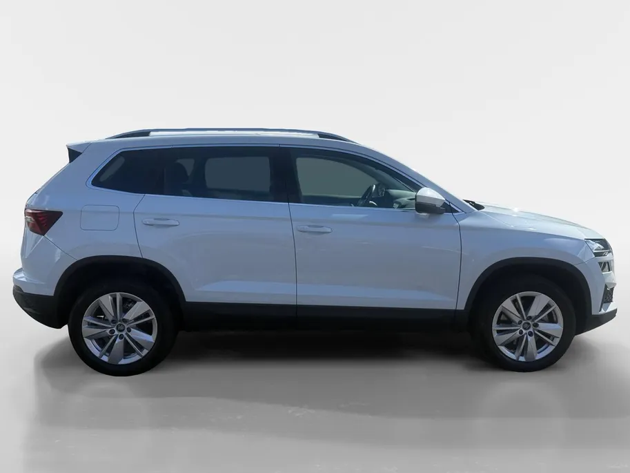 Škoda Karoq 1.5 TSI ACT Business Edition | Automaat | Apple Carplay/Android Auto | Parkeersensoren V+A | Climate Control | Cruise Control | DAB | Stuurbediening