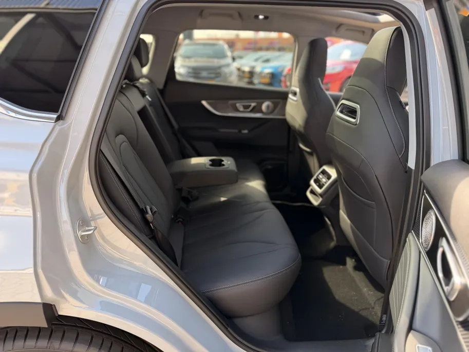Chery Tiggo 7 Unique PHEV DRIVING ASSISTANCE I PANORAMADAK I STOELVERW / VENTILATIE I APPLE CARPLAY / ANDROID AUTO I