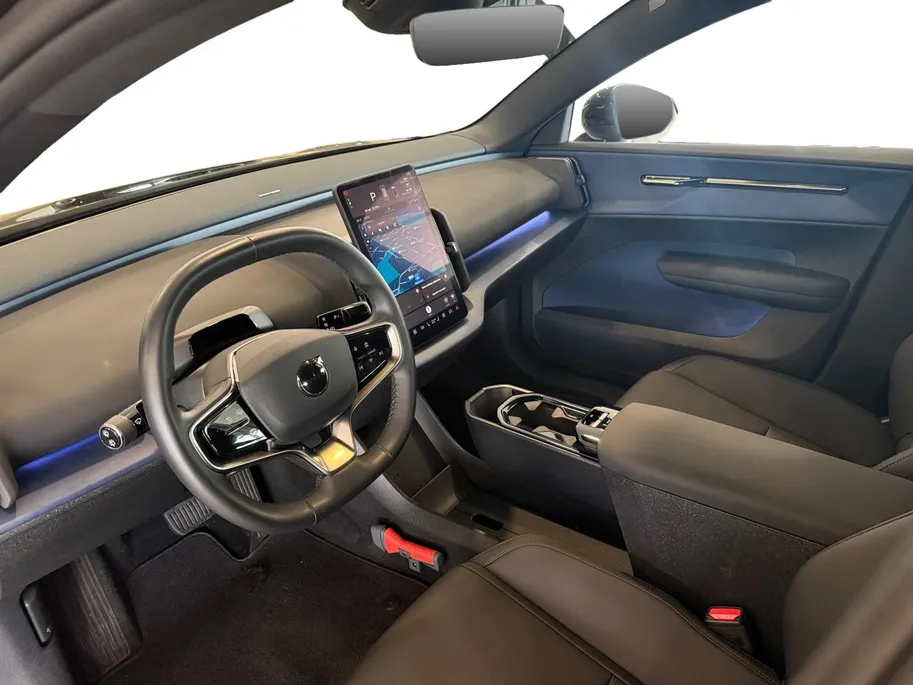 Volvo EX30 Single Motor Extended Range Plus 69 kWh *Navi+Camera*Harman/Kardon*Stoel Verw.*Grote Accu!