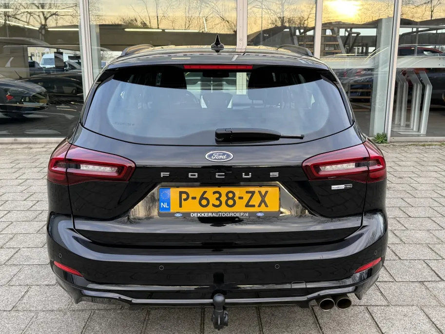 Ford Focus Wagon 1.0 EcoBoost Hybrid ST Line