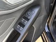Ford Focus Wagon 1.0 EcoBoost Hybrid ST Line
