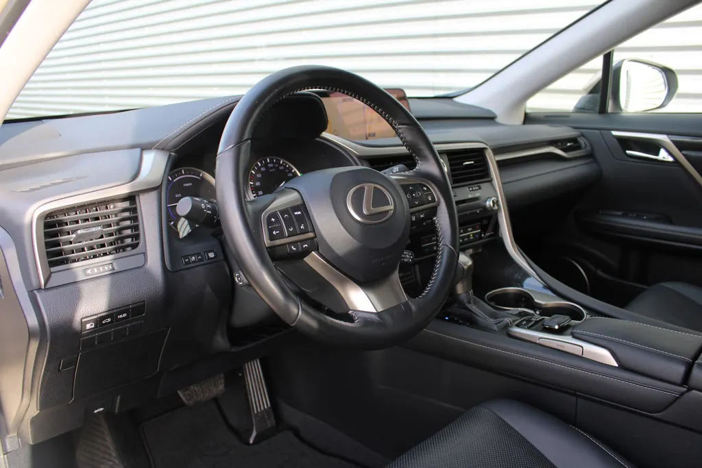 Lexus RX 450h 4WD Luxury Line | 20' LM | Navi | Camera | Leer | Schuif/kantel dak | Cruise adapt. | PDC | Stoelverwarming/ventilatie | HUD | Elek. stoelverstelling |