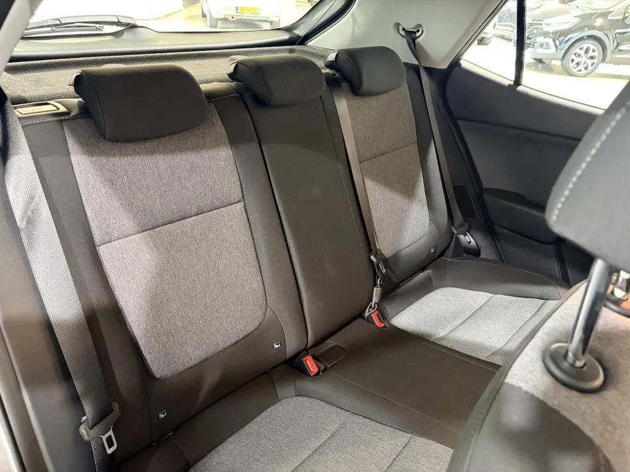 Kia Stonic 100PK T-GDi MHEV ComfortLine | Airco | Apple CarPlay/Android Auto | Centrale Deurvergrendeling | Elektrische Ramen & Spiegels | Licht Sensor |