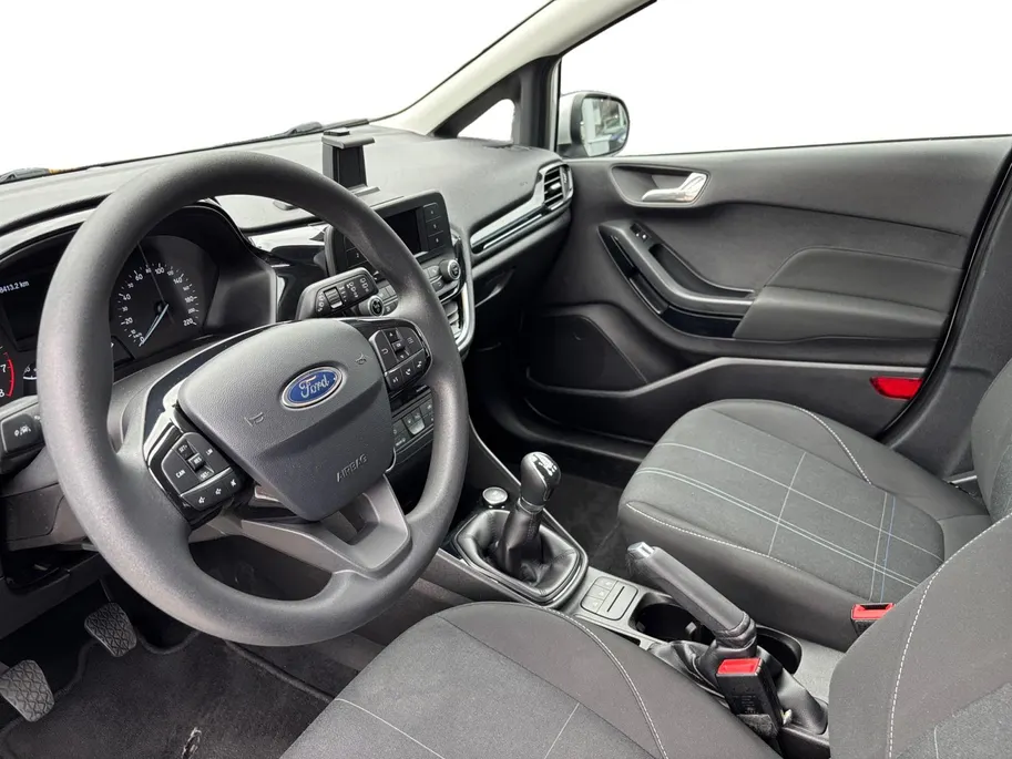 Ford Fiesta 1.1 Trend | Zeer nette auto! | Dealer onderhouden | Bluetooth | Elektr. Ramen | Airco | 12 maanden garantie! |