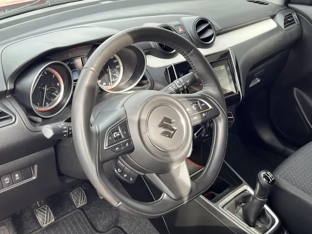 Suzuki Swift 1.2 Select Smart Hybrid
