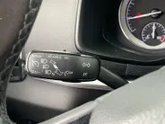 Škoda Karoq 1.0 TSi Style Business NL Auto | Trekhaak | Canton Sound | Stoelverwarming | Elektr. kofferklep | Etc.