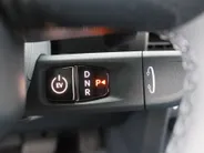 Kia PV5 Passenger Plus 71.2 kWh | Stuur-/stoelverwarming v+a | Camera | Cruise adapt. | Draadloze telefoonlader | PDC v+a | Clima | Navi | LED | 17' LM |