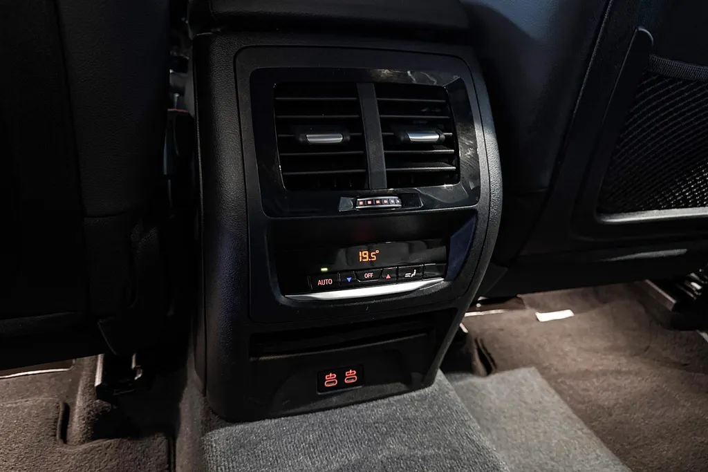 BMW iX3 Executive 80 kWh