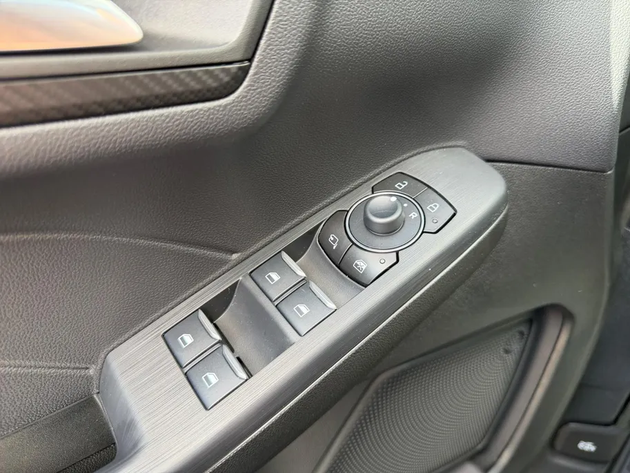 Ford Kuga 2.5 PHEV ST-Line | Uit Voorraad Leverbaar | Automaat | €4.000,- Ready Set Ford Bonus | Trekhaak | 2100kg Trekgewicht | Adapt. Cruise Control | BLISS | 360 Graden Camera | Winter Pakket | Apple Carplay & Android Auto