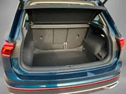 Volkswagen Tiguan 1.5TSI 110KW/150PK DSG Elegance Panoramadak · Trekhaak · Camera + Parkeersensoren ·