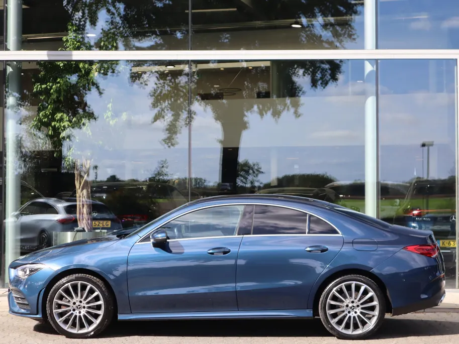Mercedes-Benz CLA 250 e Premium Plus l Carplay l Privacy glass l Stoelverwarming