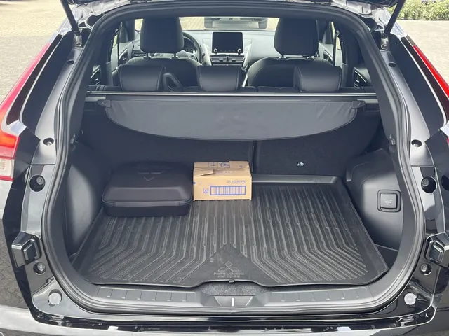 Mitsubishi Eclipse Cross 2.4 PHEV Instyle | Panoramadak