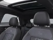 Volkswagen T-Roc 1.5TSI/150PK R-Line Black Style · Panoramadak · Camera + Parkeersensoren · Keyless · Apple/Android Car Play · Stoelverwarming · Garantie t/m 20-08-2027