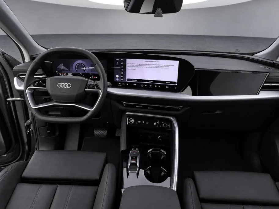 Audi Q5 Sportback e-hybrid quattro Advanced edition 299 PK · Techniekpakket plus · Panorama-glasdak · Trekhaak, elektr. wegklapbaar