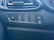 Hyundai i30 1.0 T-GDi MHEV Comfort | Apple Carplay/ Android Auto | Achteruitrijcamera | Climate Control | Parkeersensoren |