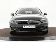 Volkswagen Passat 1.4 TSI 218pk DSG PHEV GTE Business · Camera · Wegklapbare Trekhaak · Apple/Android Car Play · P-Sensoren · 17'' Inch ·